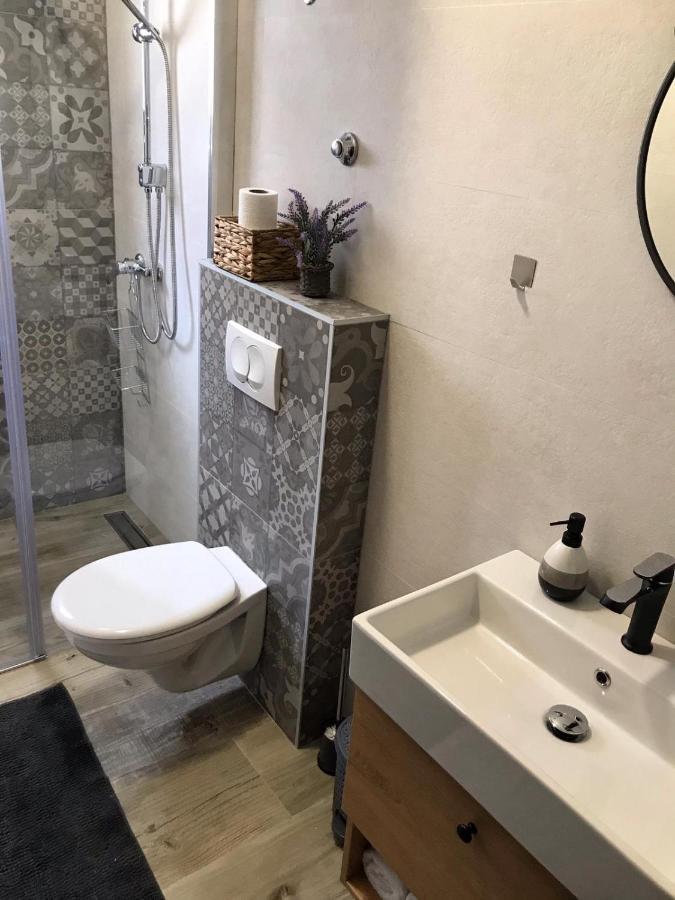 Apartmani Rina Donja Jagodnja Exterior foto